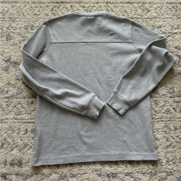 North Face Waffle Crew Shirt - Picture 2 of 3